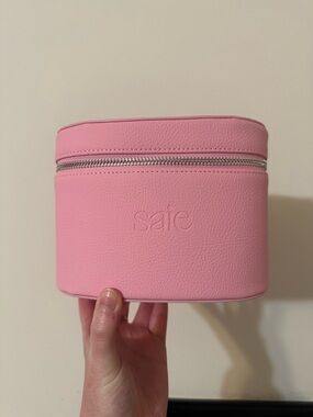 Saie Pink Mini Vanity Case